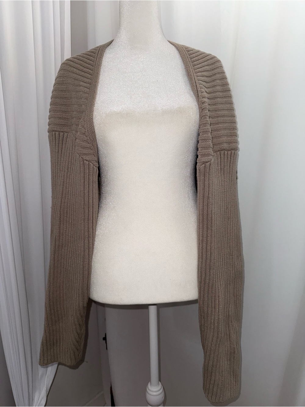 Beige H&M ribbed Bolero sweater